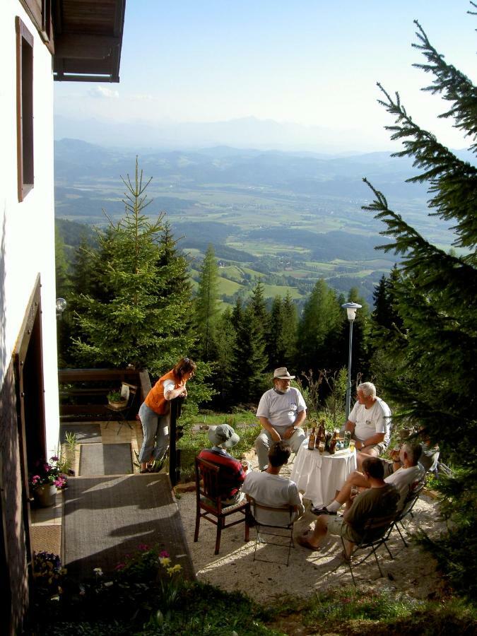 Apartment Haus Andrea Sankt Stefan im Lavanttal Dış mekan fotoğraf